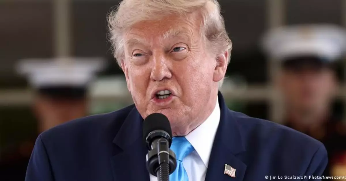 Aprovação de Donald Trump atinge novo patamar negativo antes das eleições