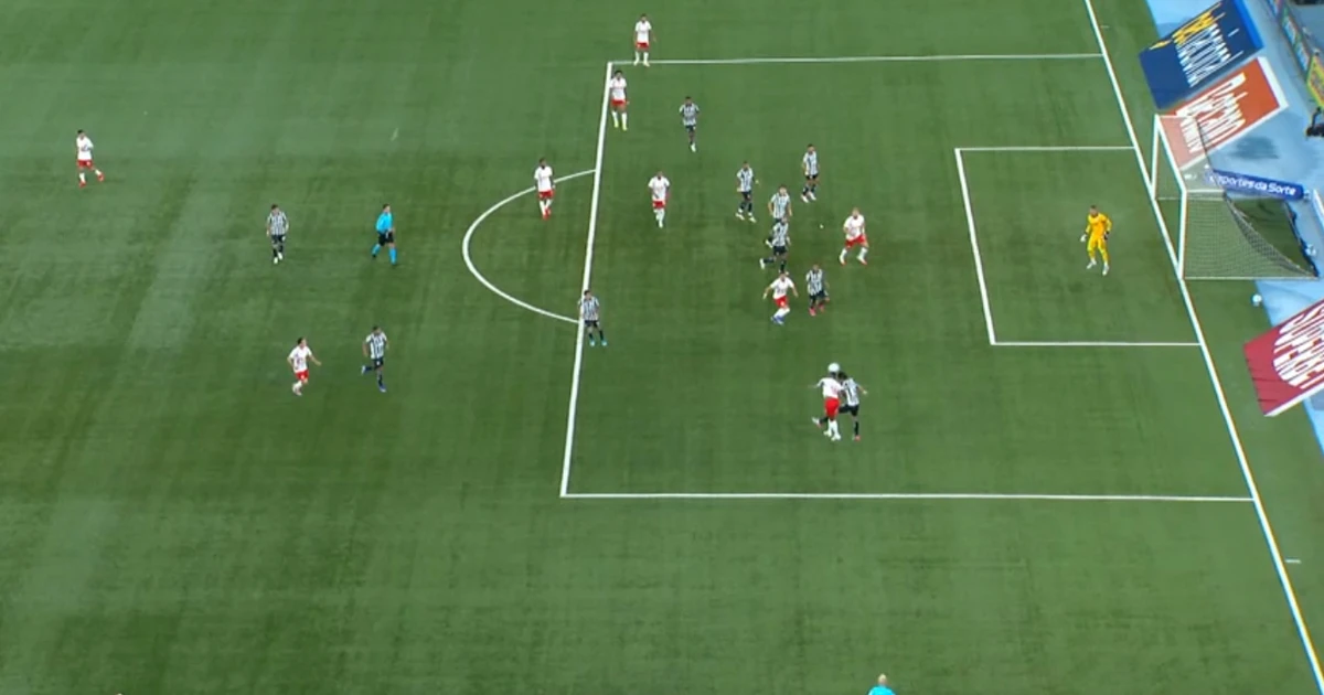 Arbitragem falha em lance de impedimento e gol do Bragantino gera polêmica contra Botafogo