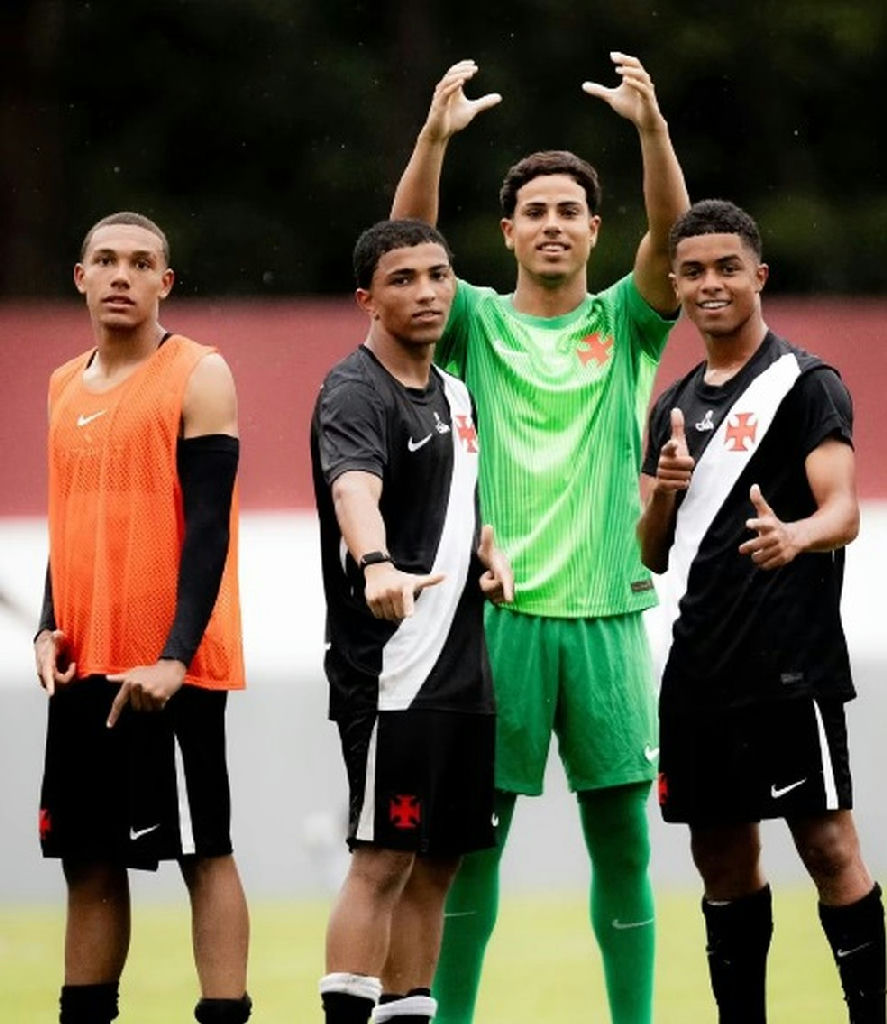 Ariel Richard brilha na goleada do Vasco pelo Campeonato Brasileiro sub-17