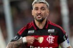 Arrascaeta garante classificação do Flamengo na Libertadores após empate dramático