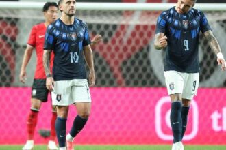 Arrascaeta sofre lesão no punho durante amistoso da seleção uruguaia