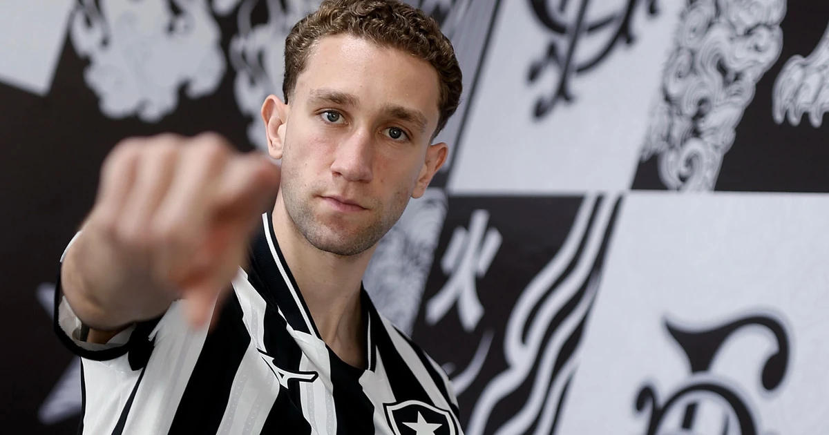 Arthur Chaves celebra chegada ao Botafogo e projeta estreia no Brasileirão
