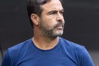 Artur Jorge assume responsabilidade após derrota do Cruzeiro para o Santos
