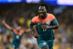 Austrália e Brasil medem forças em duelo internacional de futebol