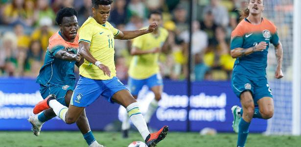 Barcelona monitora situação de Estêvão em meio a pouco tempo de jogo no Chelsea
