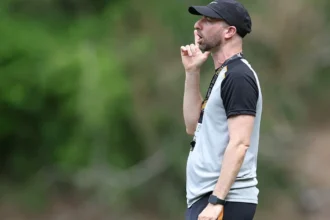 Bastidores revelam apoio do elenco do Botafogo à continuidade de Rodrigo Bellão