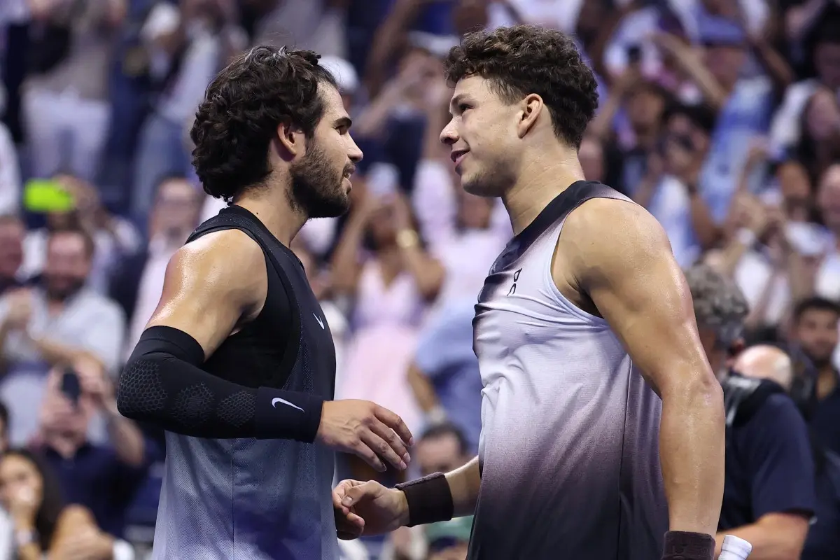 Ben Shelton elimina Carlos Alcaraz em duelo histórico no US Open