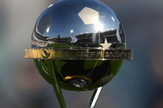 Boca Juniors e São Paulo duelam na Sul-americana em reencontro de gigantes