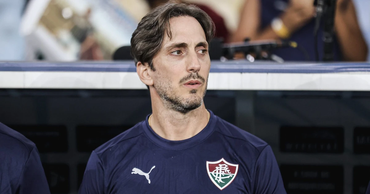 Botafogo busca novo técnico e avalia nomes como Tite após recusa de Zubeldía