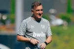 Botafogo buscou o técnico Carlos Carvalhal para o lugar de Franclim Carvalho diz jornal português