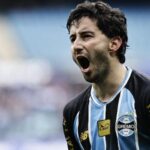Botafogo e Grêmio se enfrentam no Brasileirão com mudanças técnicas