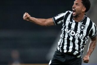 Botafogo enfrenta o Mirassol sob o comando de Tite pelo Brasileirão
