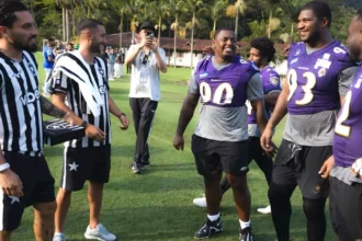 Botafogo fortalece laços com a NFL após receber treino do Baltimore Ravens no Rio