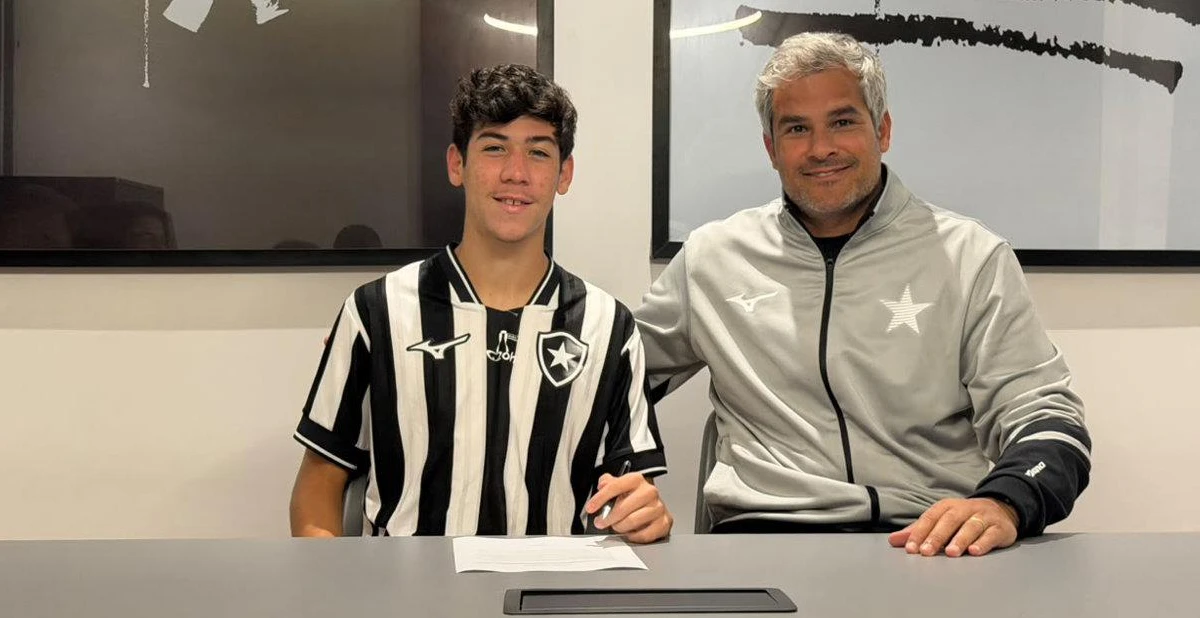 Botafogo garante permanência de Miguel Tiburcio com novo contrato de formação