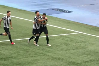 Botafogo goleia Estrela de Março e garante vaga na Copa do Brasil Sub-20