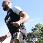 Botafogo mantém Arthur Cabral e recusa oferta milionária do Tigres
