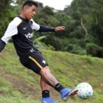 Botafogo mantém busca por reforço ofensivo mesmo com retorno de Matheus Martins