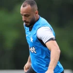 Botafogo recusa oferta inicial do Tigres pelo atacante Arthur Cabral
