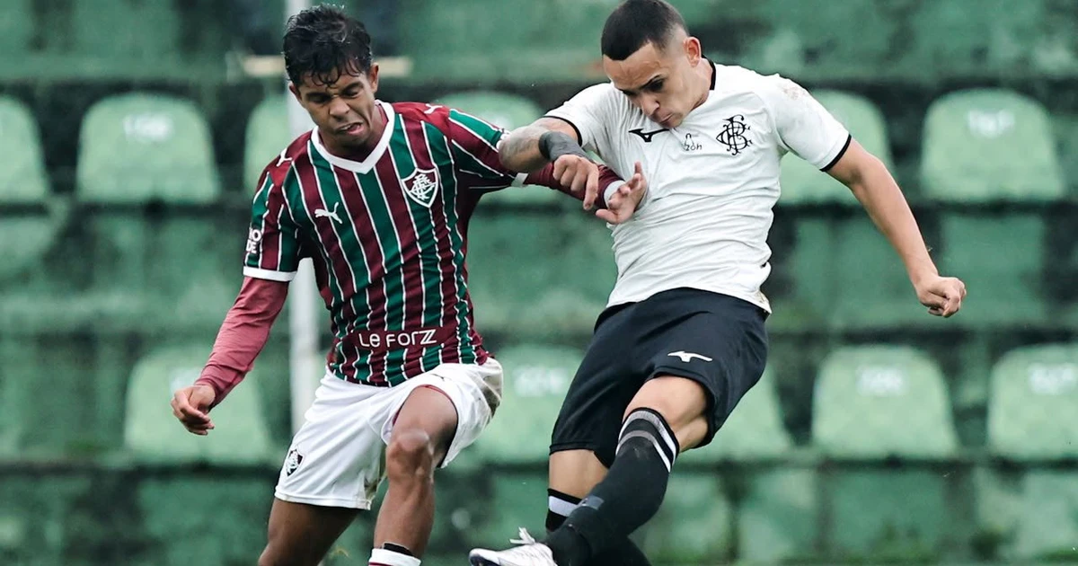 Botafogo sofre revés para o Fluminense e vê classificação no Brasileiro Sub-17 distante