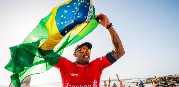 Brasil domina novas etapas da WSL e acelera busca por vagas na elite mundial