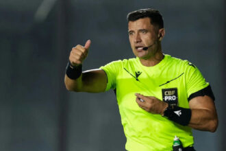 Bráulio da Silva Machado é o árbitro escalado para Vasco e Coritiba