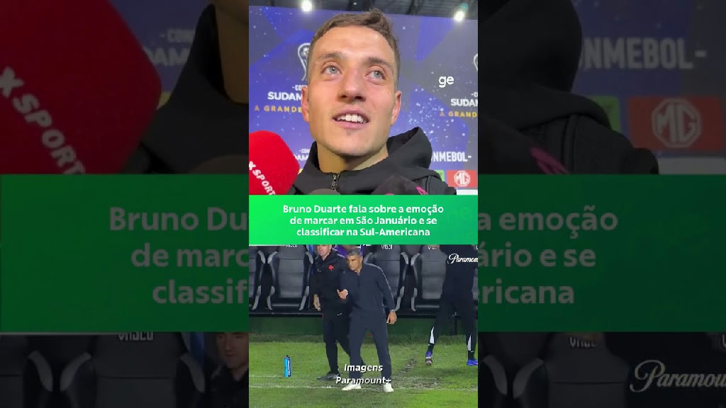 Bruno Duarte celebra primeiro gol pelo Vasco e classificação na Sul-americana