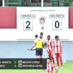Bruno e Matheus Lopes estreiam lado a lado no time sub-20 do Vasco no Nivaldo Pereira
