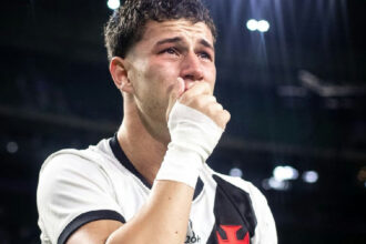 Bruno Lopes celebra superação e reafirma identidade com o Vasco da Gama