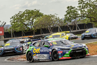 Cacá Bueno confirma Sérgio Ramalho para a prova endurance da Stock Car em Brasília