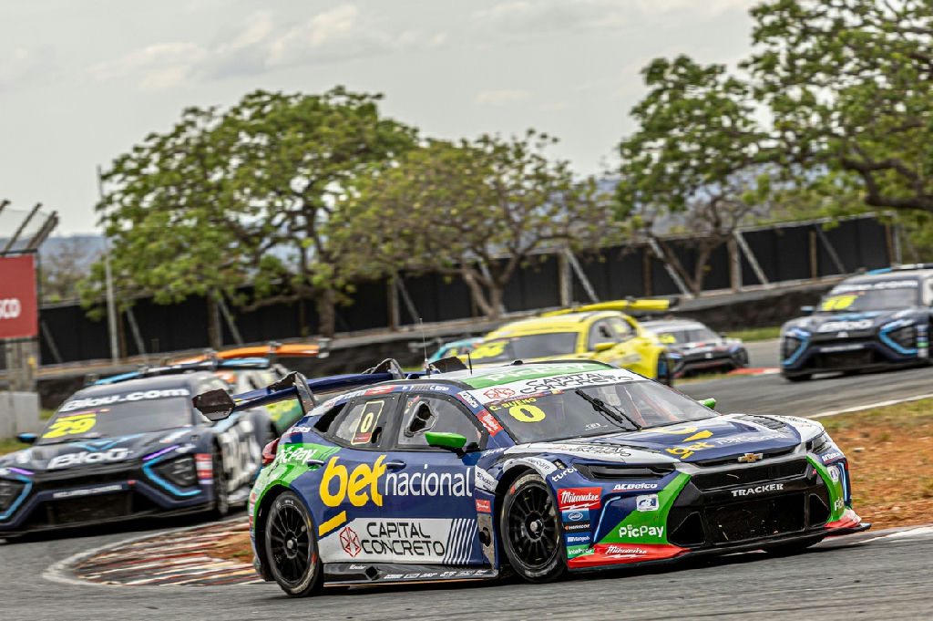 Cacá Bueno confirma Sérgio Ramalho para a prova endurance da Stock Car em Brasília