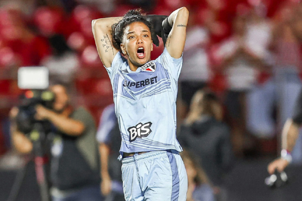 Carlinha projeta final do Brasileirão Feminino e ignora favoritismo do Corinthians