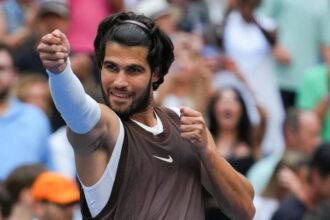 Carlos Alcaraz busca bicampeonato no ATP 500 de Tóquio