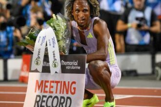 Com recorde mundial e tricampeonato, Alison Piu é coroado Atleta do Mês pela World Athletics