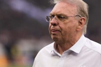 Corinthians convida perito para integrar comissão de revisão da dívida da Arena