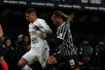 Corinthians e Chapecoense empatam em duelo disputado na Neo Química Arena