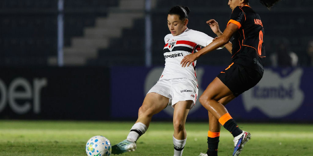 Corinthians e São Paulo iniciam disputa pelo título do Brasileirão Feminino