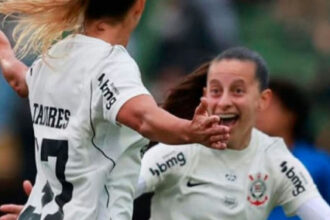 Corinthians elimina Cruzeiro e avança à semifinal do Brasileirão Feminino