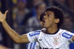Corinthians encerra jejum de 14 anos sem gols fora de casa em mata-mata da Libertadores