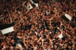 Corinthians enfrenta protesto da torcida em meio a crise no Brasileirão
