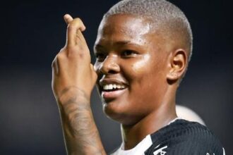 Corinthians regulariza pagamentos do futebol feminino antes de semifinal