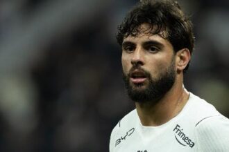 Corinthians terá Memphis Depay, mas Yuri Alberto e André seguem como desfalques