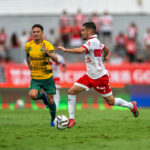 CRB domina Cuiabá e garante vitória expressiva em campo