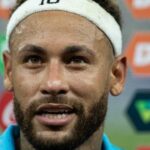 Crise financeira no Santos levanta debate sobre possível venda para o grupo de Neymar