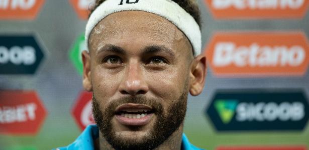 Crise financeira no Santos levanta debate sobre possível venda para o grupo de Neymar