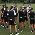 Crise no Botafogo gera alerta de especialistas antes de confronto contra o Palmeiras