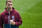 Cristiano Ronaldo desfalca treino de Portugal e mantém clima de incerteza