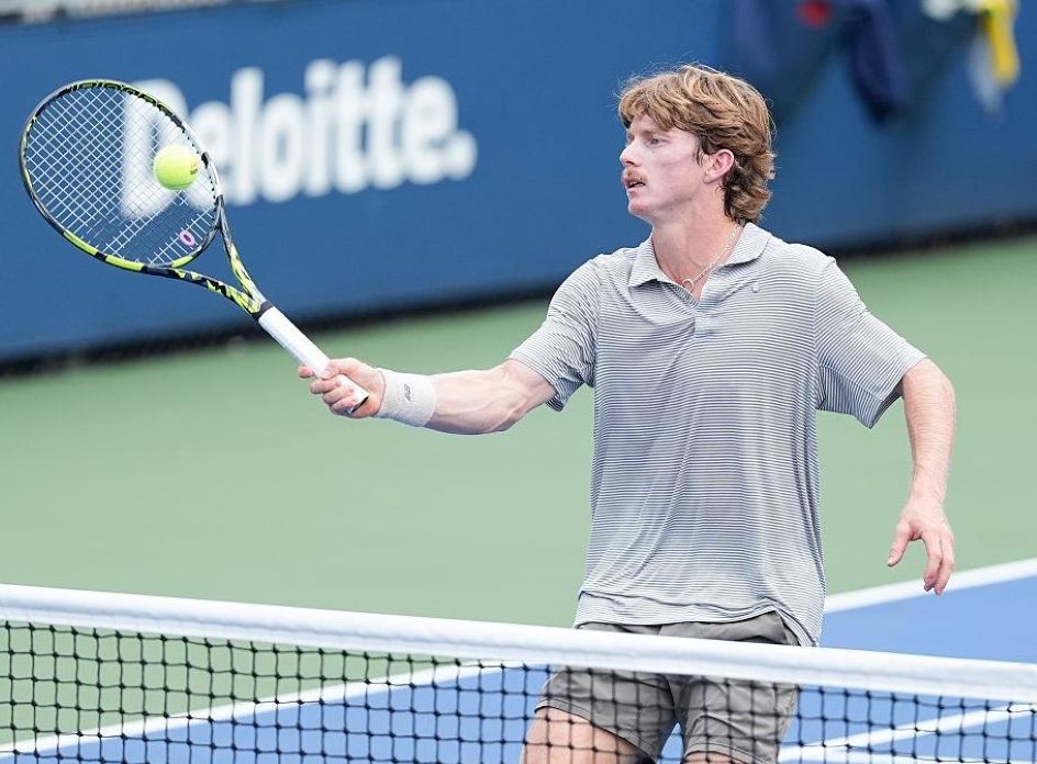 Dane Sweeny surpreende no US Open e avança à terceira rodada em Nova York