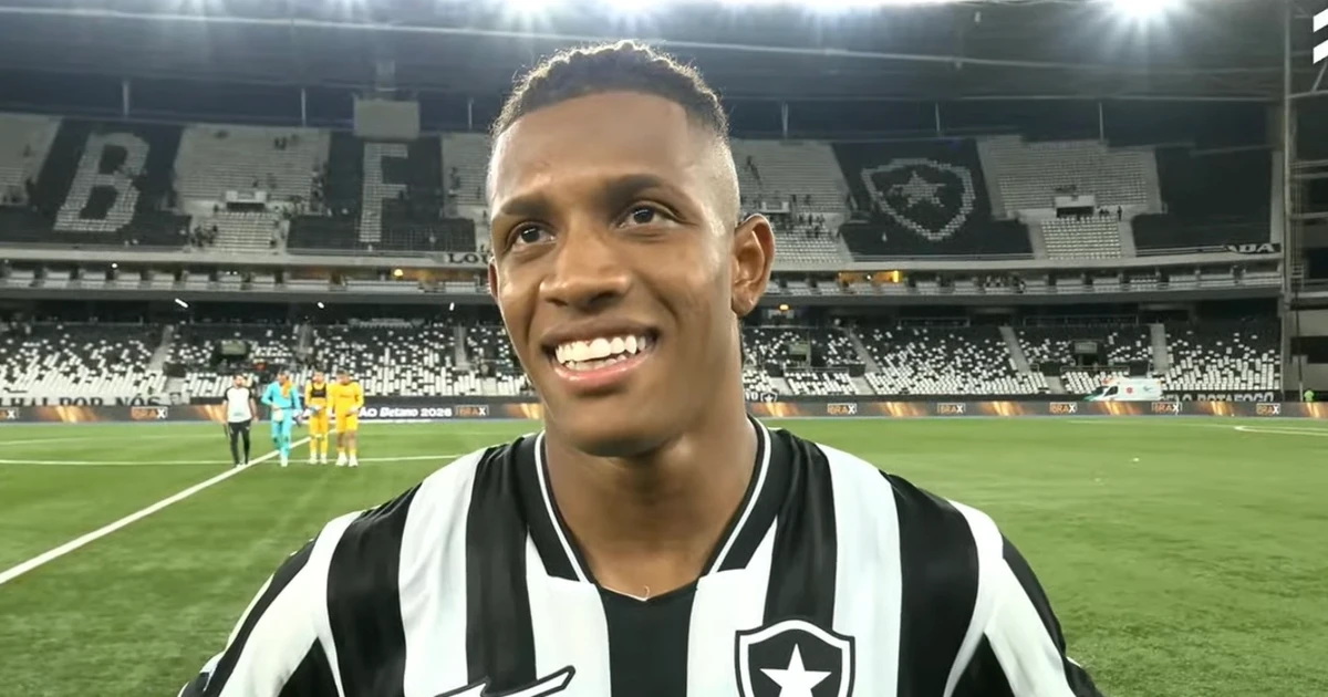 Danilo celebra fase artilheira e retorno à Seleção Brasileira após vitória do Botafogo