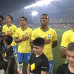 Danilo, do Botafogo, mantém titularidade e tem atuação sólida em empate da Seleção