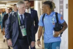 Danilo é convocado por Carlo Ancelotti para amistosos da Seleção Brasileira